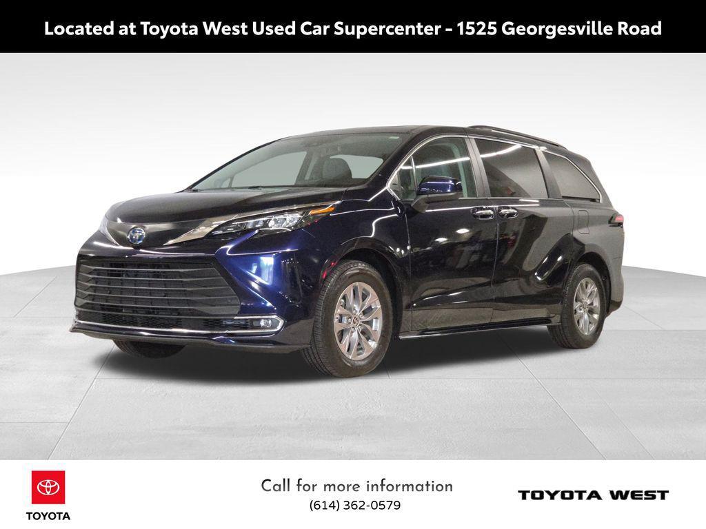 used 2024 Toyota Sienna car, priced at $48,991
