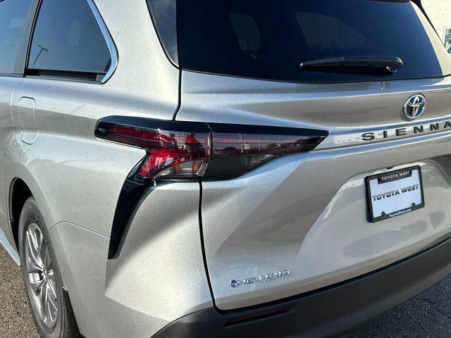 new 2025 Toyota Sienna car, priced at $45,650