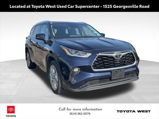 used 2020 Toyota Highlander car, priced at $31,818