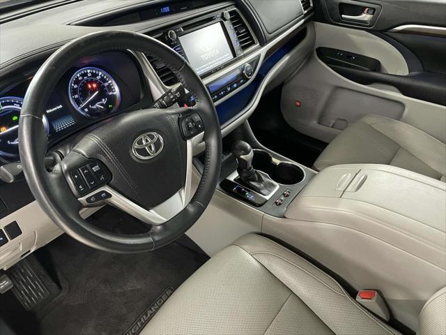 used 2016 Toyota Highlander Hybrid car, priced at $24,909