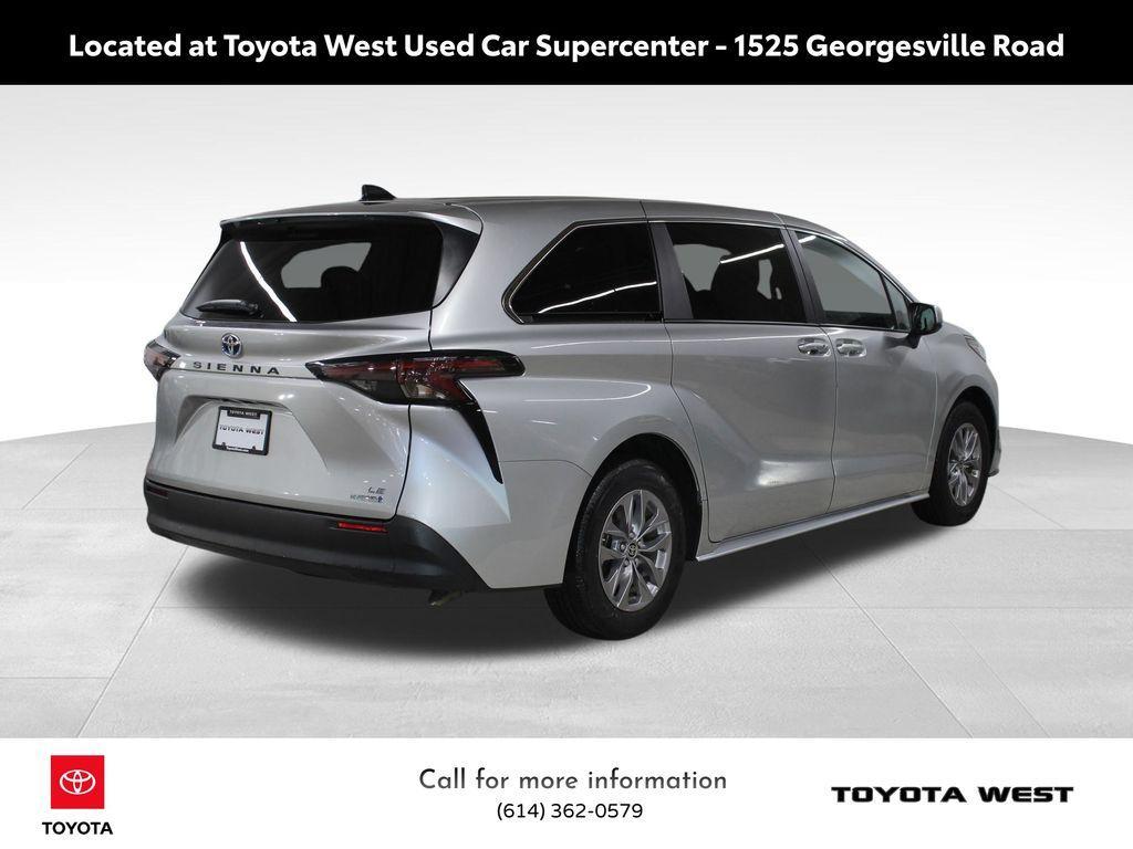 used 2024 Toyota Sienna car, priced at $39,395