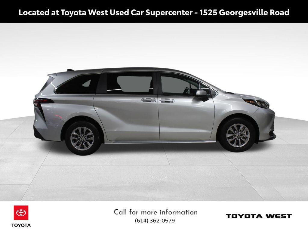 used 2024 Toyota Sienna car, priced at $39,395