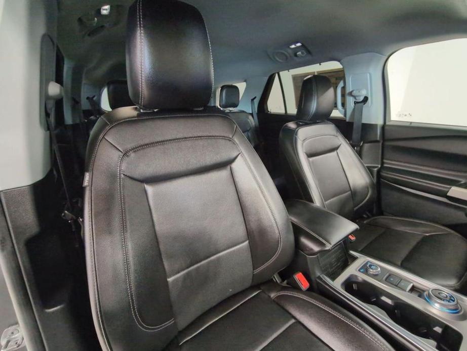 used 2022 Ford Explorer car, priced at $30,995