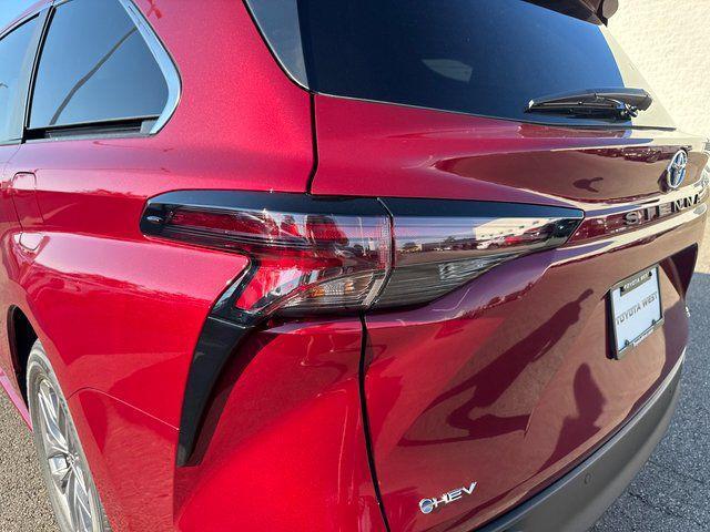 new 2025 Toyota Sienna car, priced at $49,475