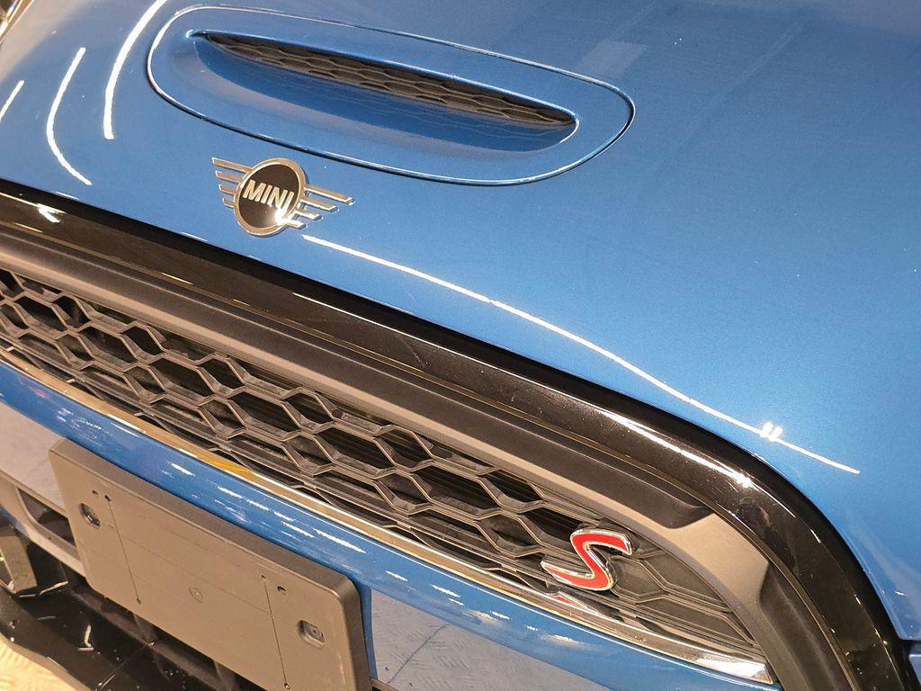 used 2024 MINI Hardtop car, priced at $24,395
