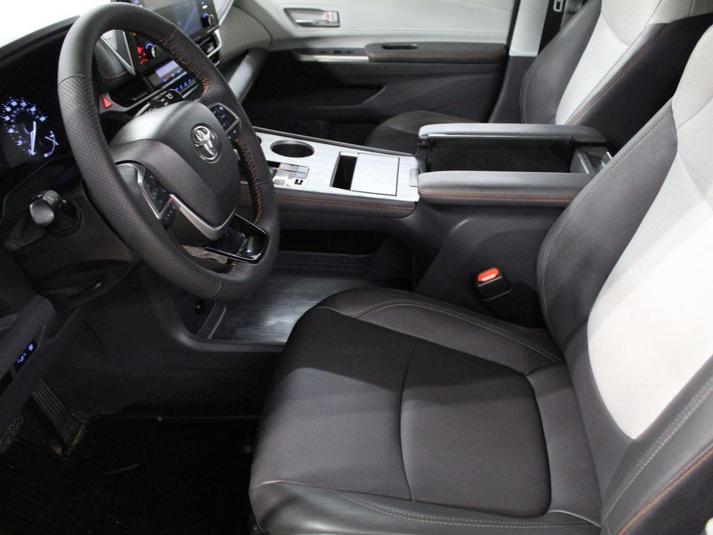 used 2023 Toyota Sienna car, priced at $44,914