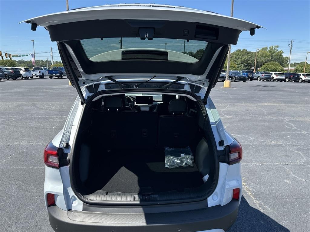 new 2025 Ford Escape car, priced at $32,118
