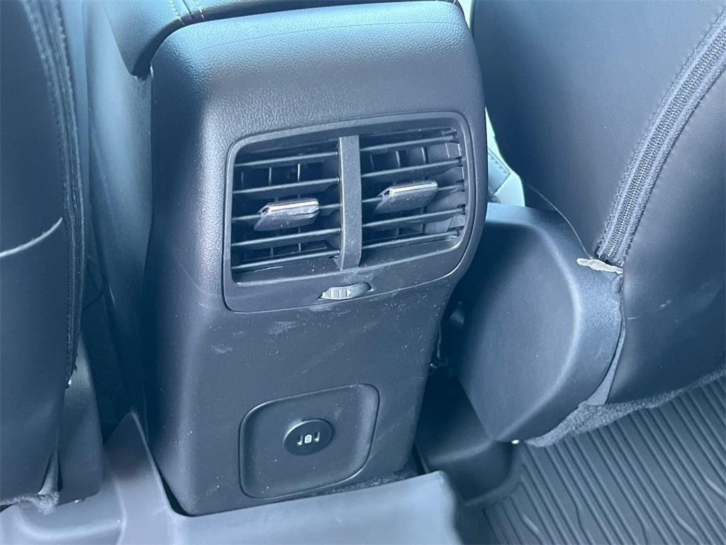 new 2025 Ford Escape car, priced at $30,618