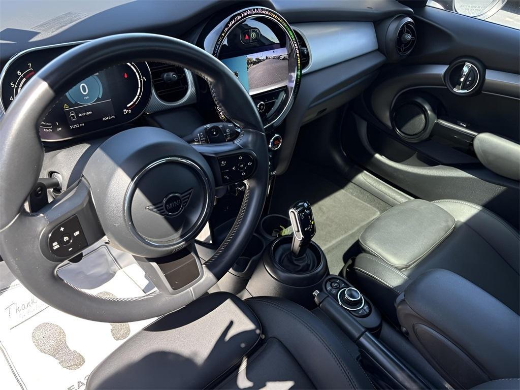 used 2024 MINI Hardtop car, priced at $25,995