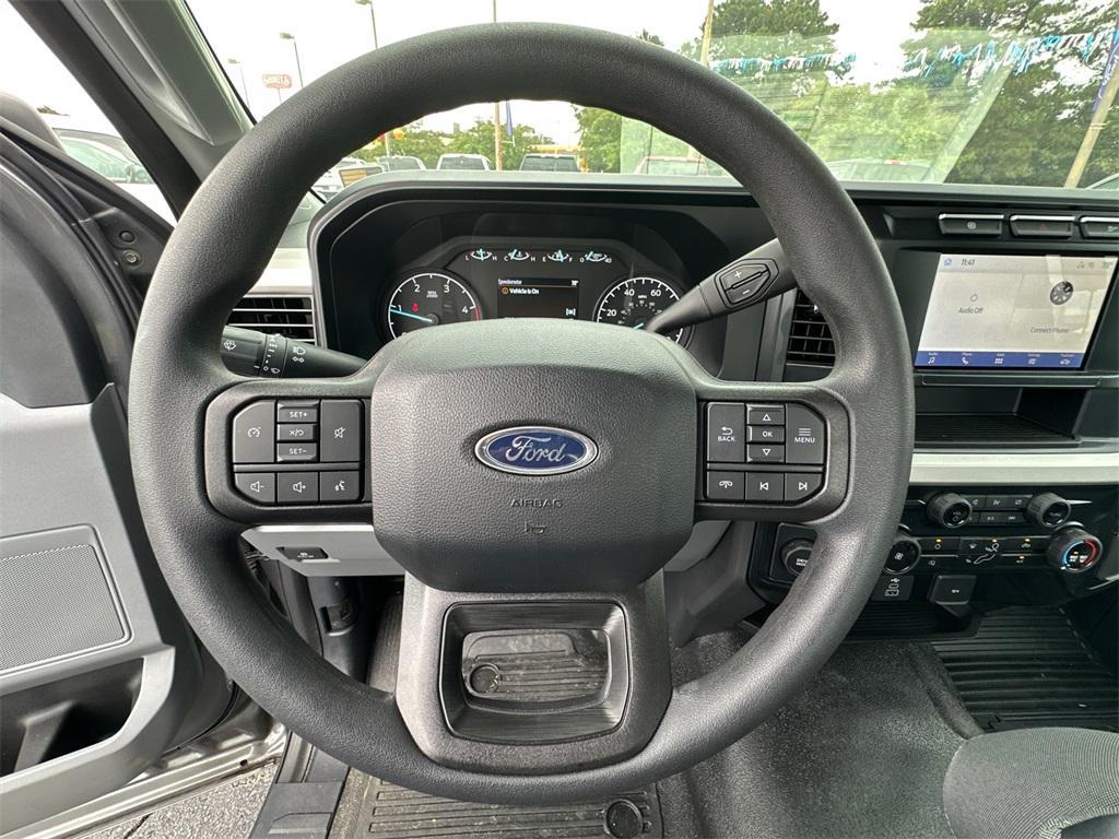 new 2024 Ford F-350 car, priced at $46,523