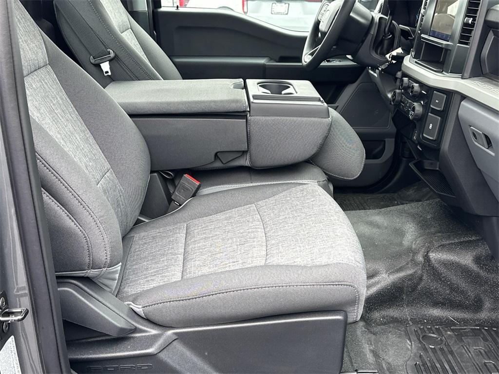 new 2024 Ford F-350 car, priced at $46,523