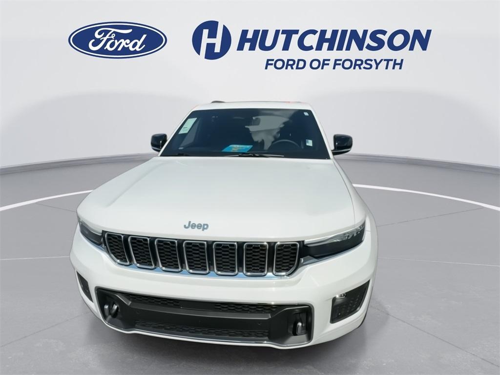 used 2023 Jeep Grand Cherokee car, priced at $39,285