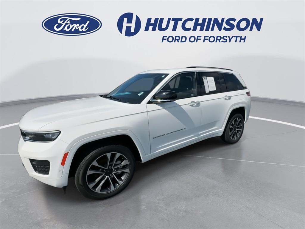 used 2023 Jeep Grand Cherokee car, priced at $39,285