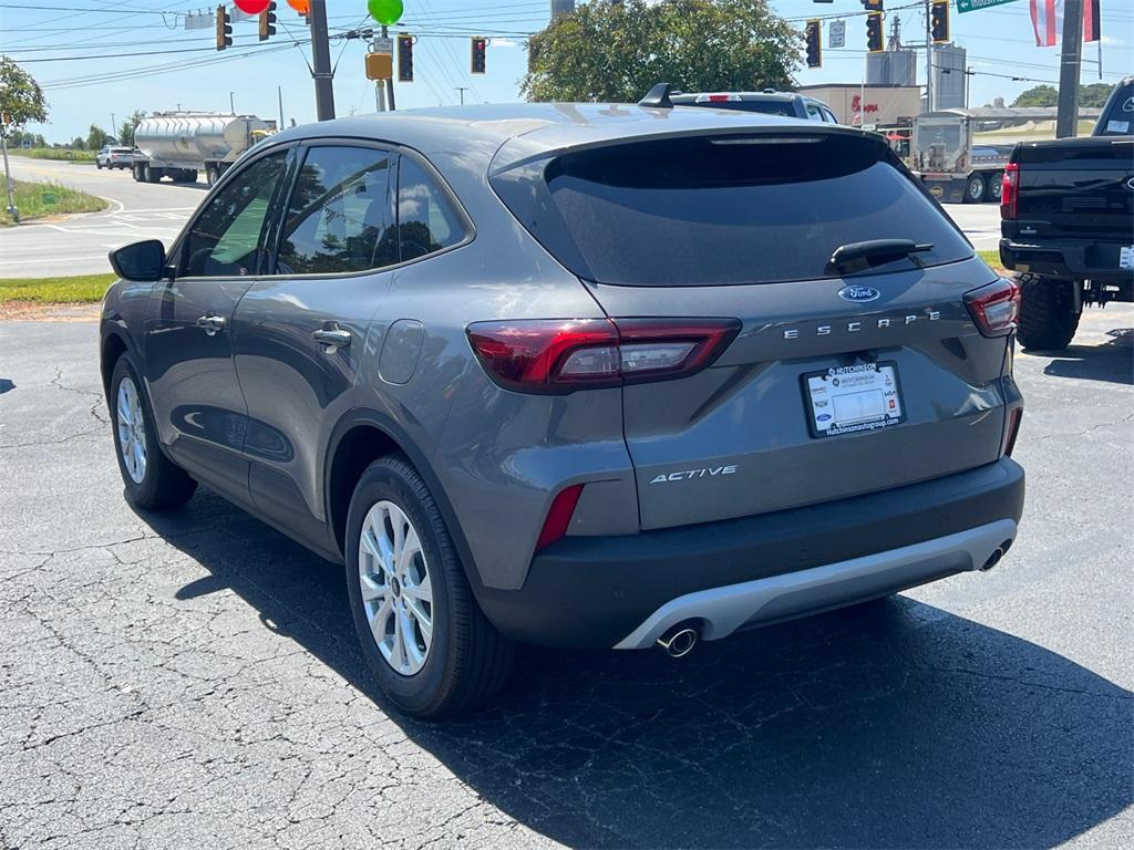 new 2025 Ford Escape car, priced at $25,980