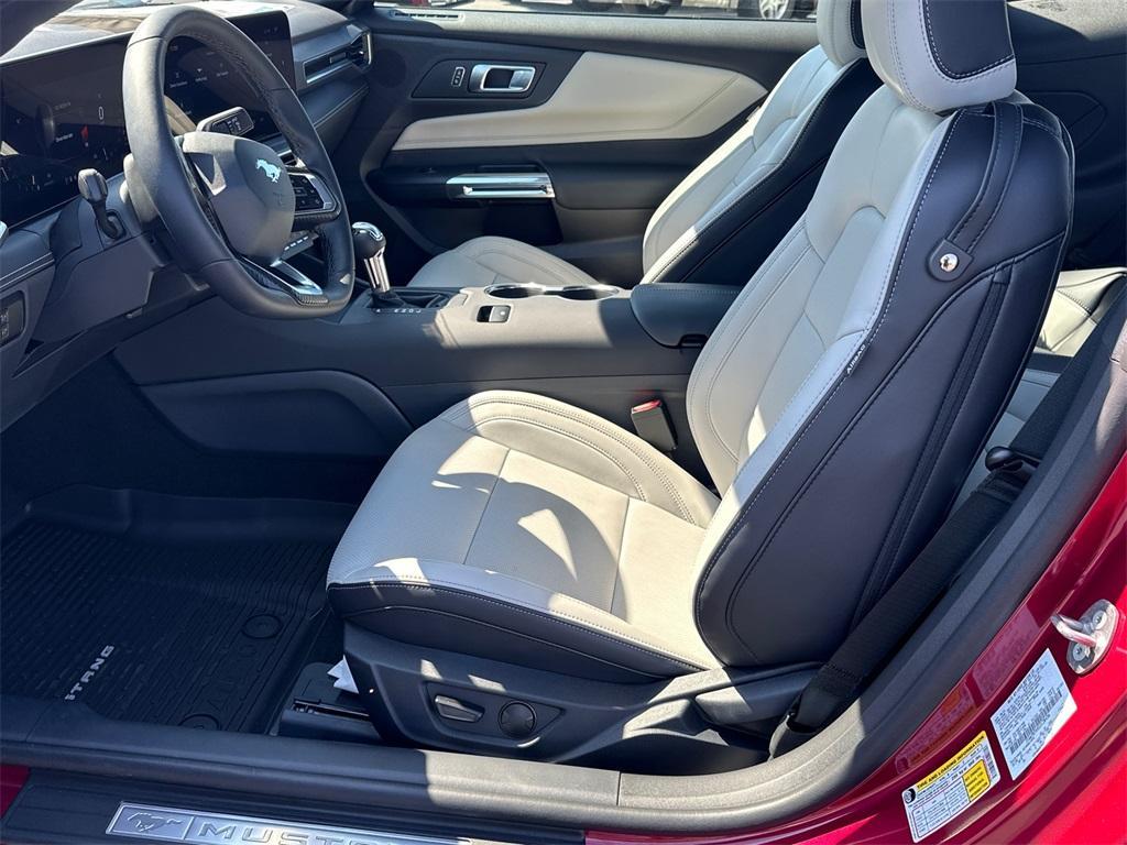 new 2025 Ford Mustang car, priced at $39,600