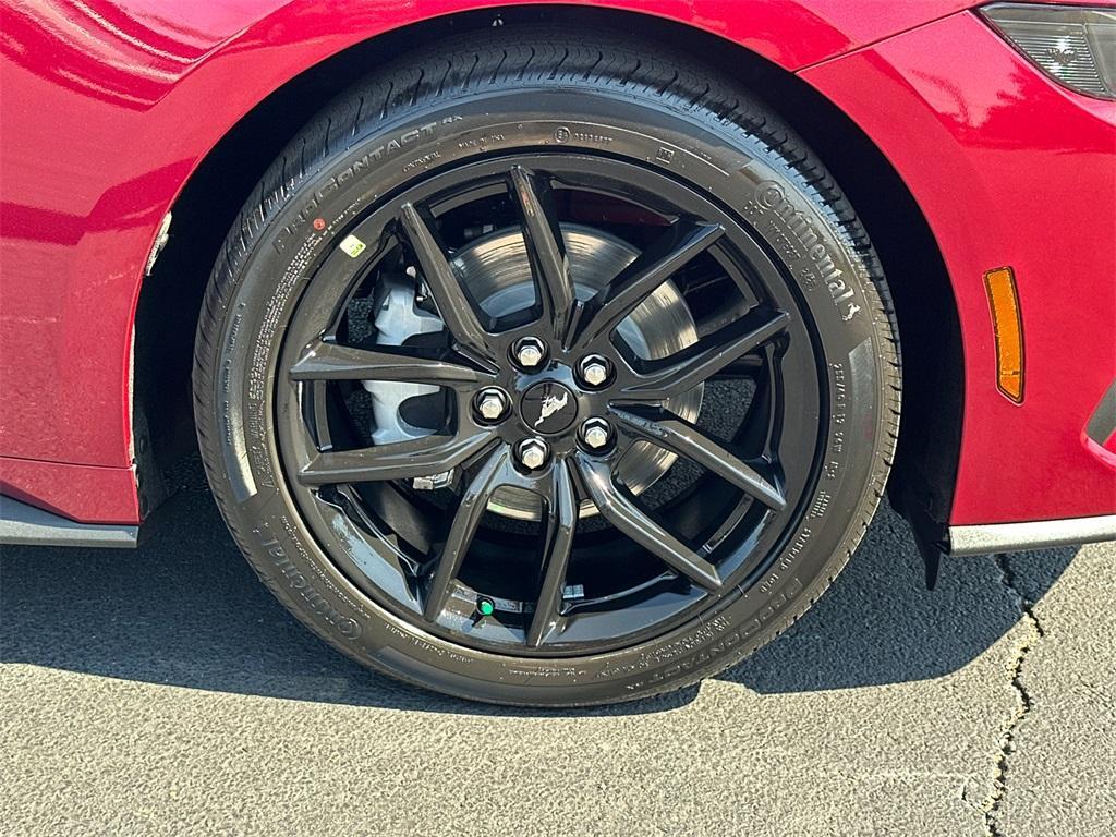 new 2025 Ford Mustang car, priced at $39,600