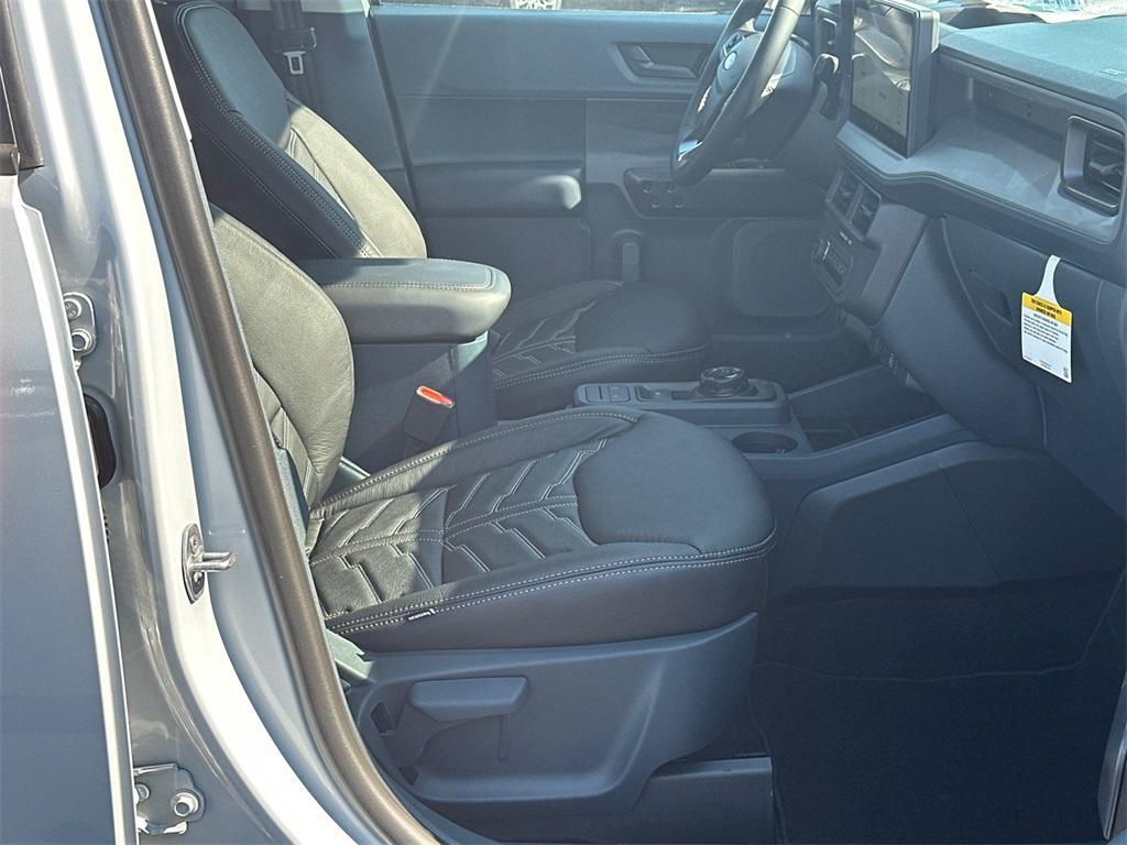 new 2025 Ford Maverick car, priced at $37,554