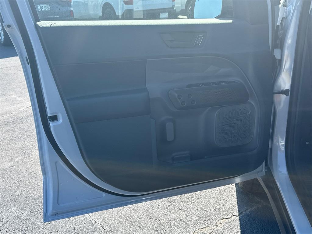 new 2025 Ford Maverick car, priced at $37,554