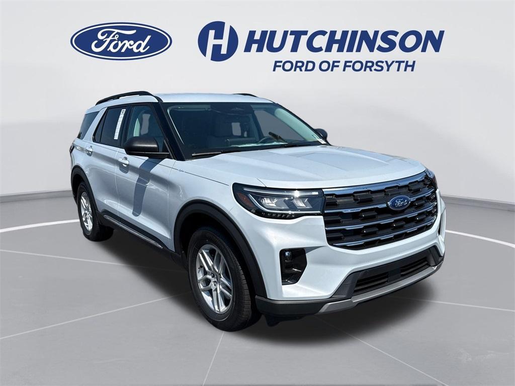 new 2025 Ford Explorer car, priced at $43,020