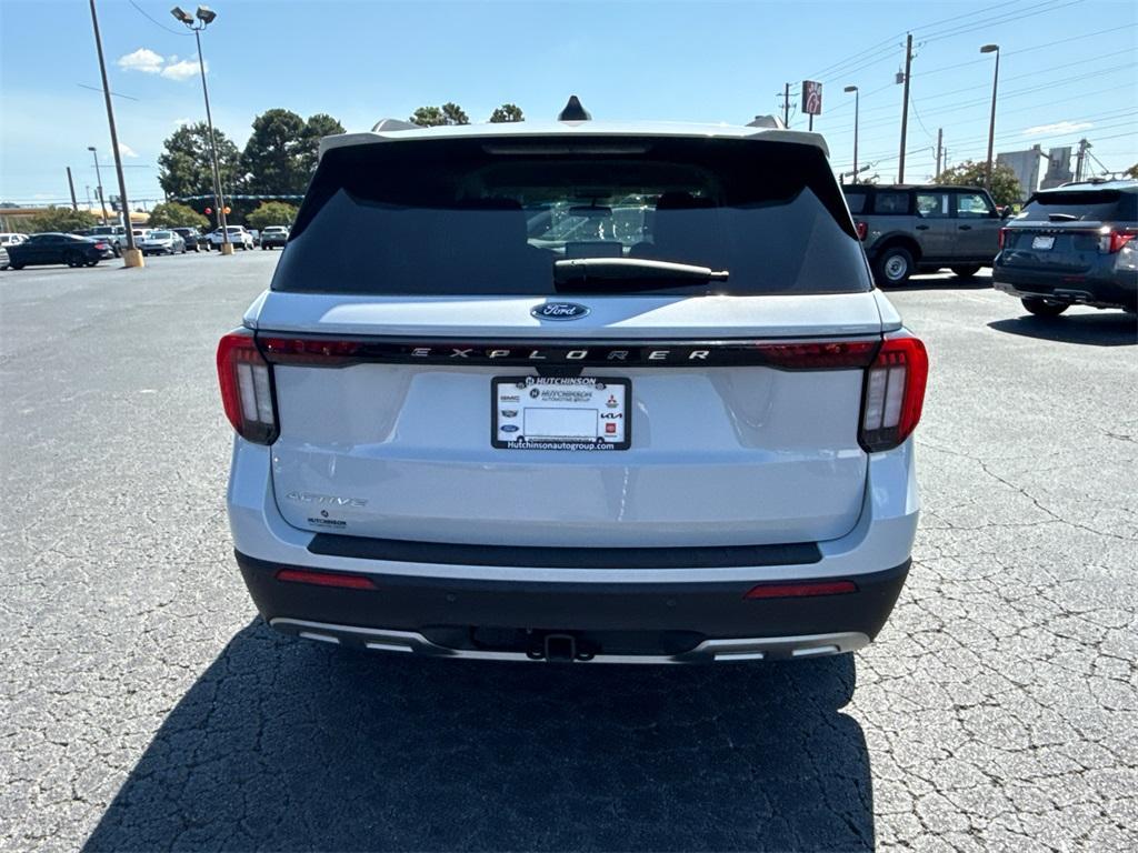 new 2025 Ford Explorer car, priced at $43,020