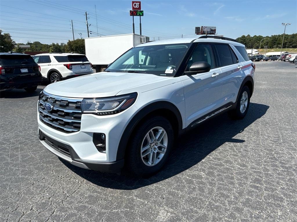 new 2025 Ford Explorer car, priced at $43,020