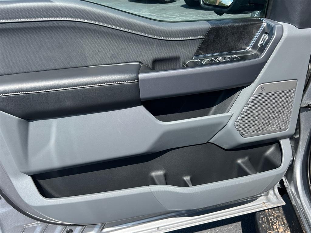 new 2025 Ford F-150 Lightning car, priced at $68,051