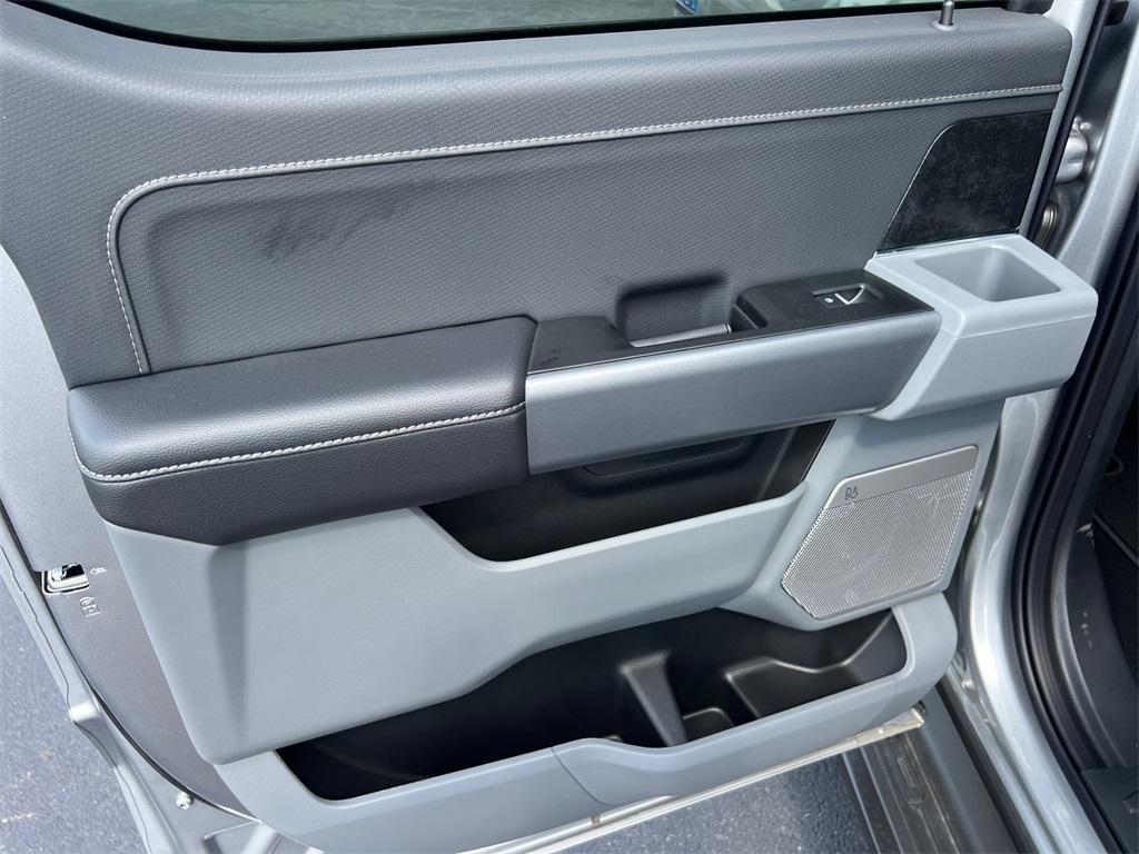 new 2025 Ford F-150 Lightning car, priced at $68,051