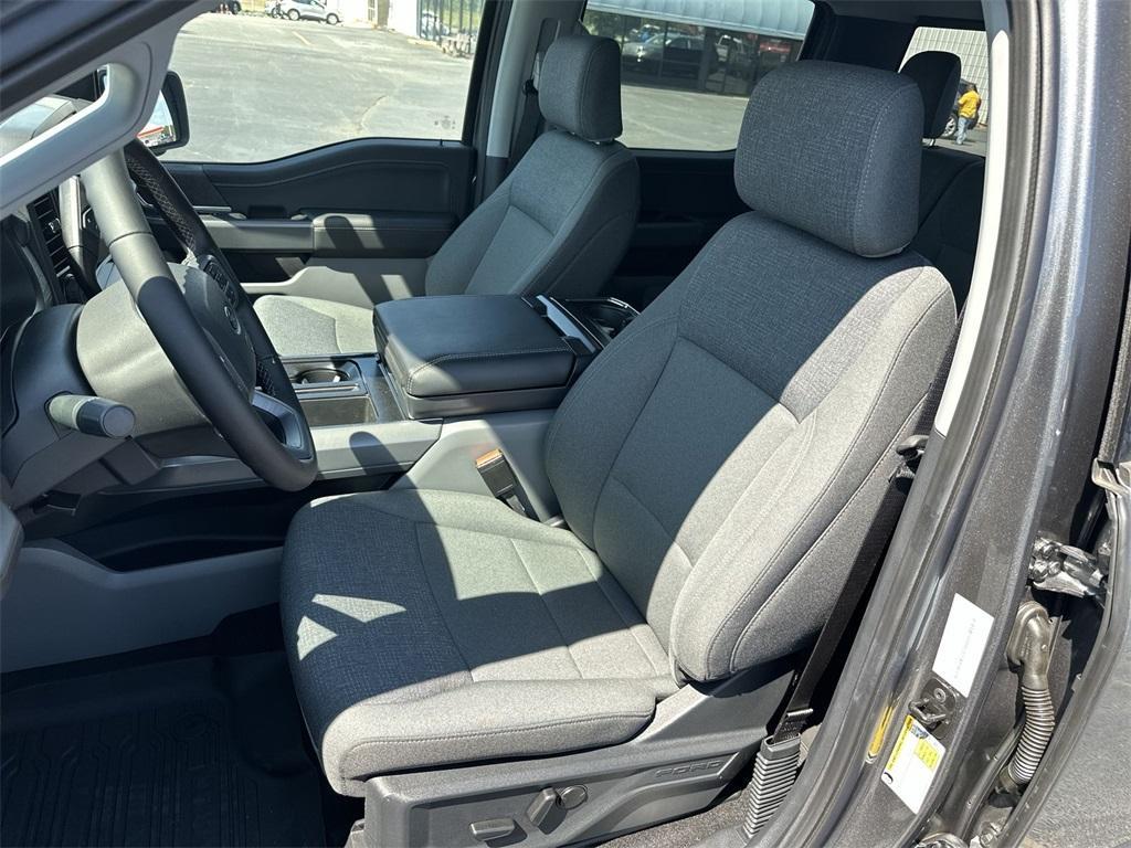new 2025 Ford F-150 car, priced at $61,036