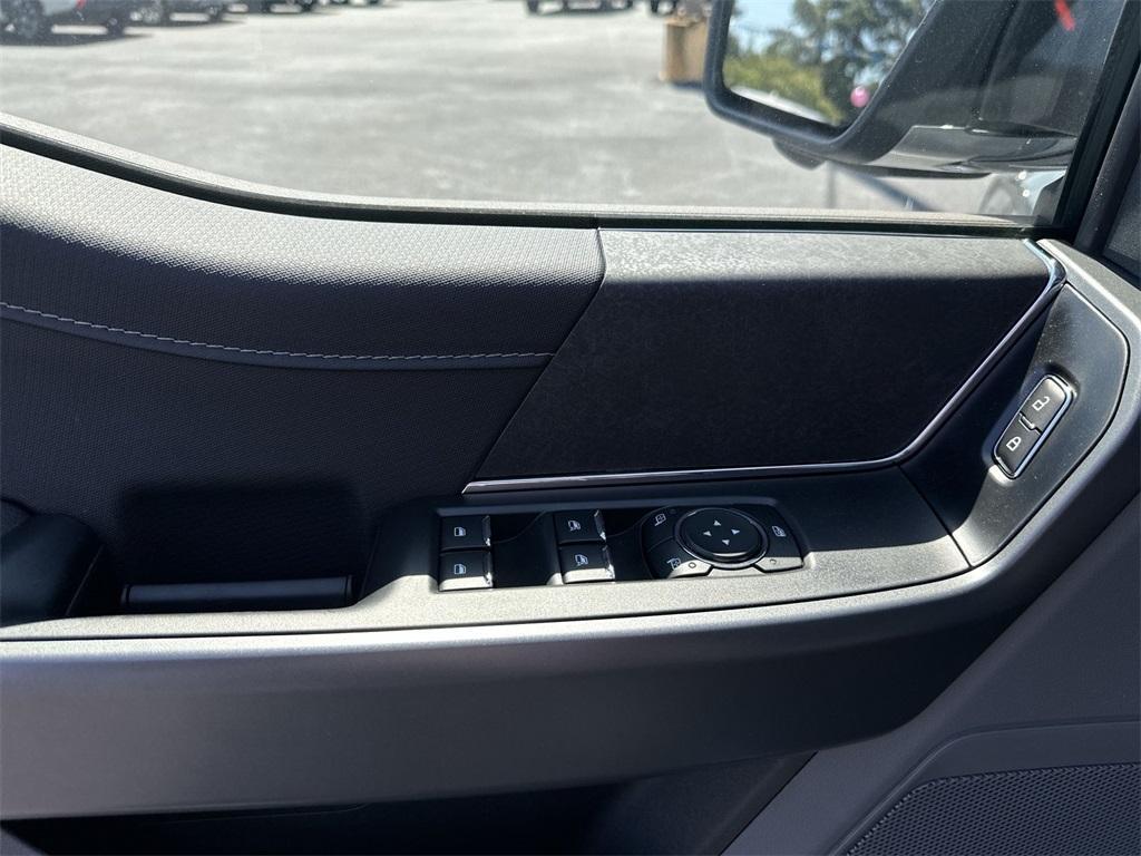new 2025 Ford F-150 car, priced at $61,036