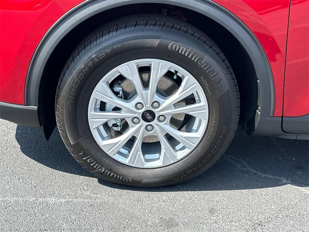 new 2025 Ford Escape car, priced at $31,095