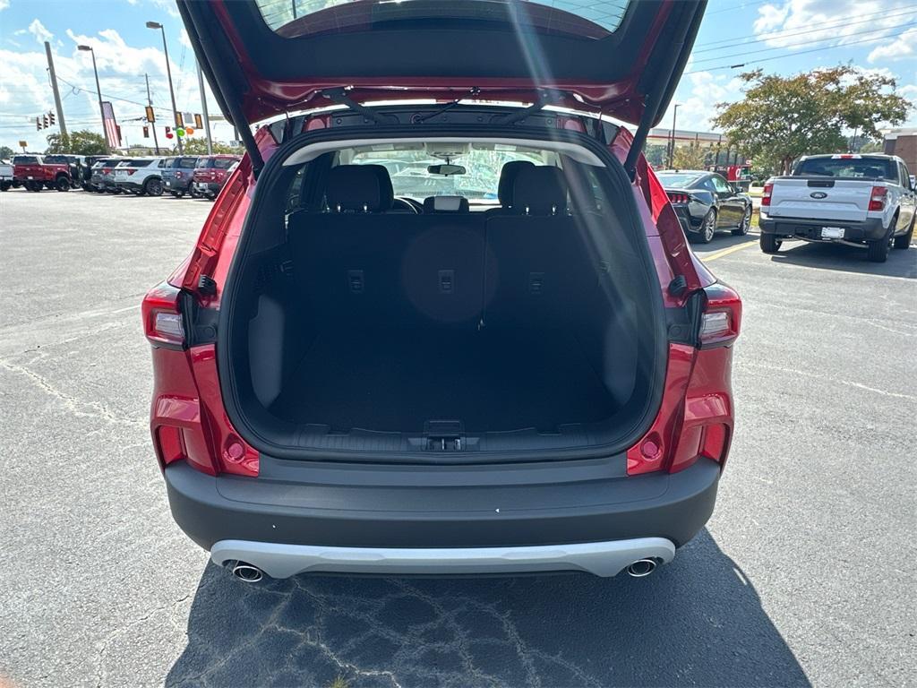 new 2025 Ford Escape car, priced at $31,095