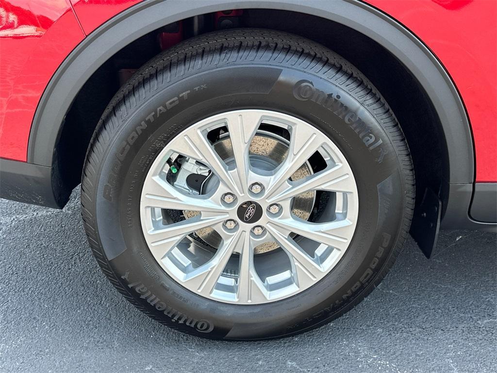 new 2025 Ford Escape car, priced at $31,095