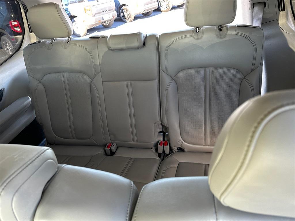 used 2022 Jeep Wagoneer car, priced at $35,997