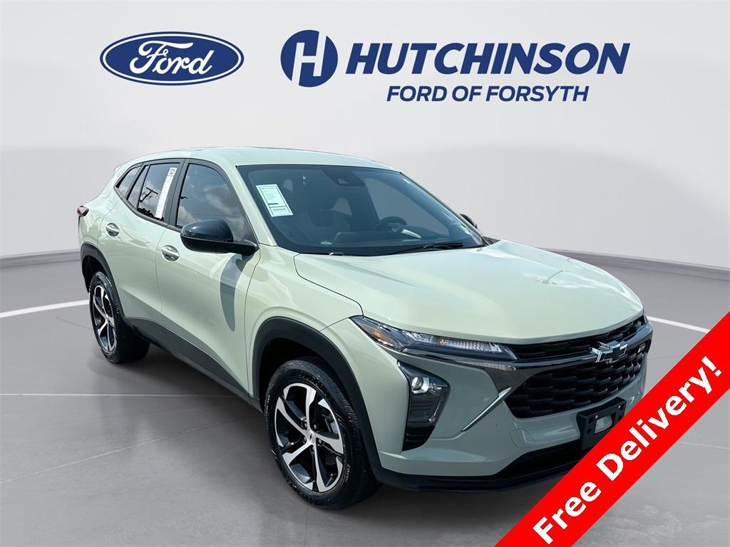 used 2024 Chevrolet Trax car, priced at $22,187