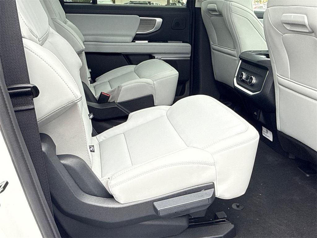 new 2025 Ford Expedition Max car, priced at $84,905