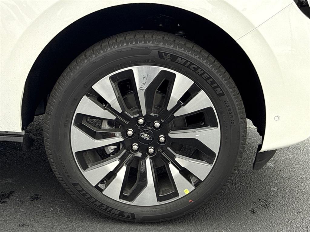 new 2025 Ford Expedition Max car, priced at $84,905