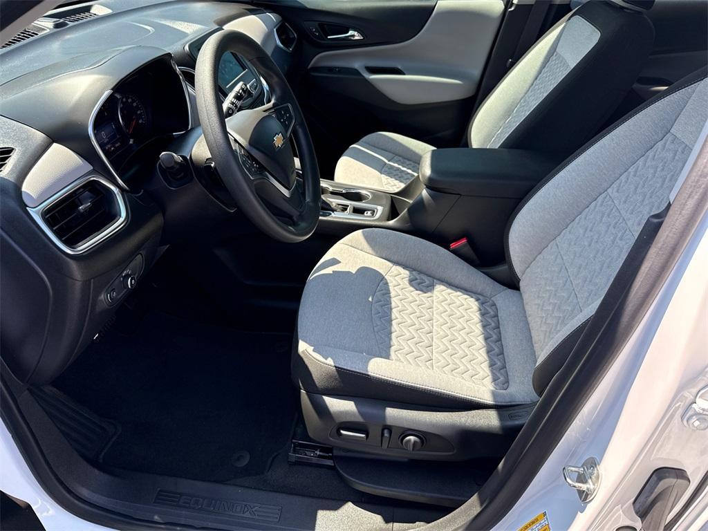 used 2023 Chevrolet Equinox car, priced at $22,279