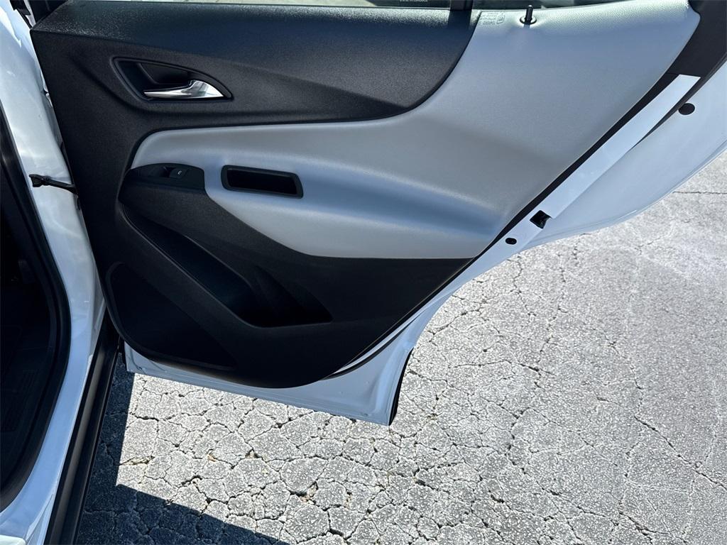 used 2023 Chevrolet Equinox car, priced at $22,279