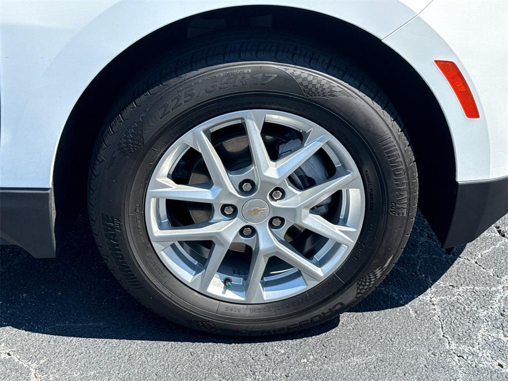 used 2023 Chevrolet Equinox car, priced at $22,279