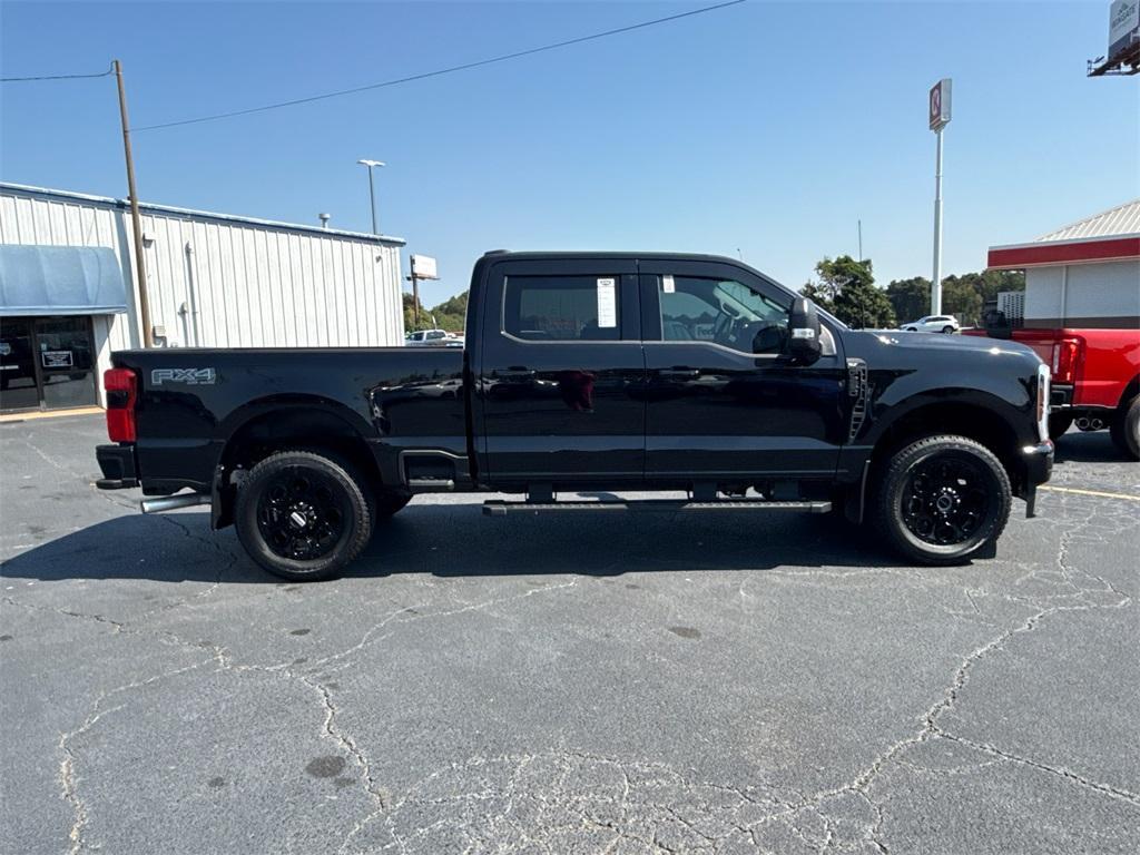 new 2025 Ford F-250 car, priced at $67,700