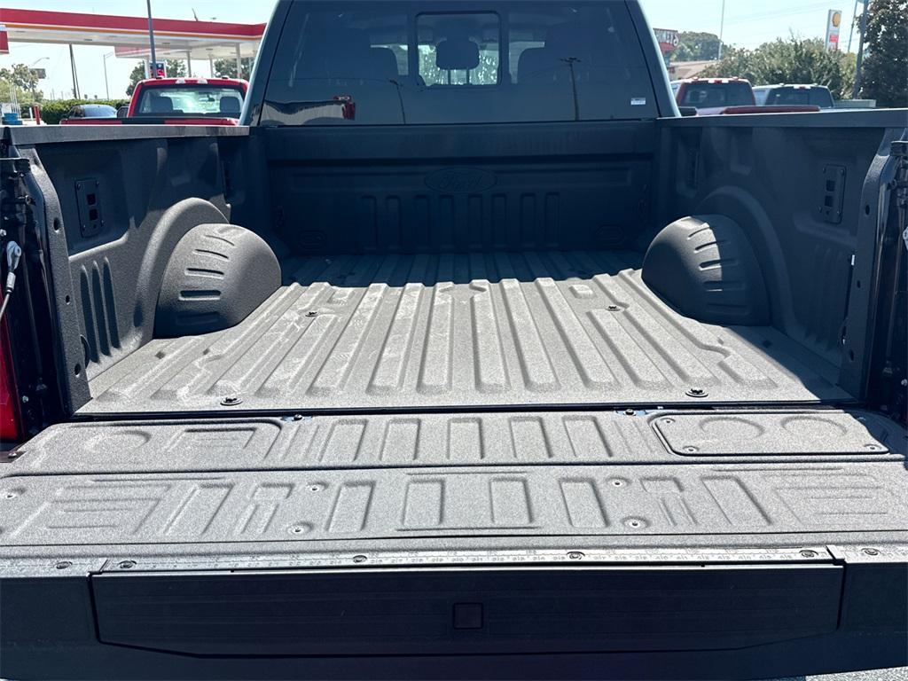 new 2025 Ford F-250 car, priced at $67,700