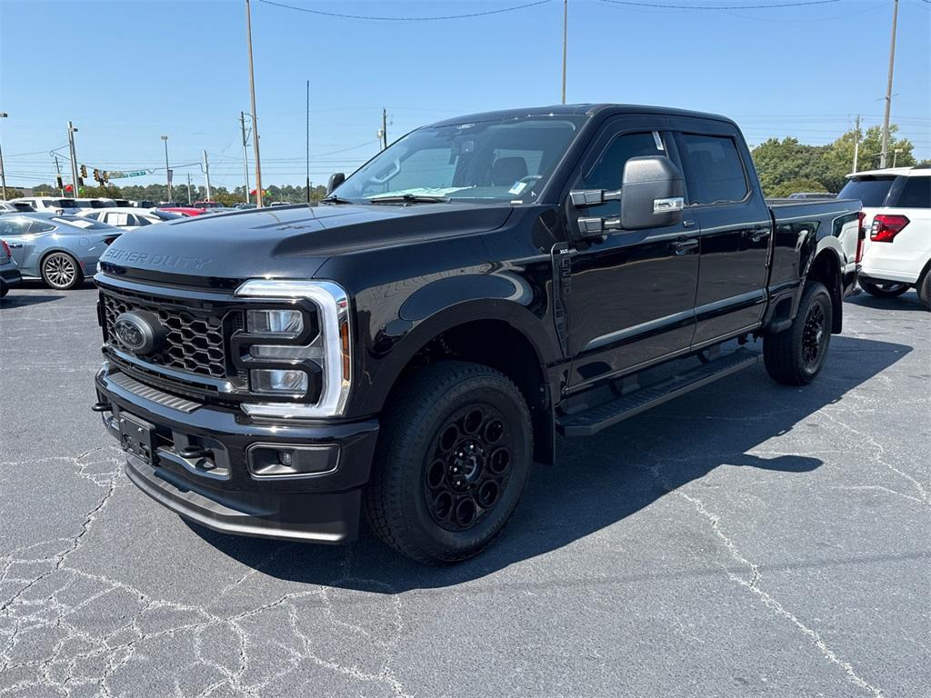 new 2025 Ford F-250 car, priced at $67,700