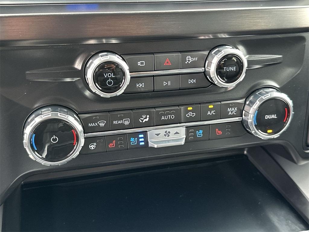new 2025 Ford F-350 car, priced at $90,595
