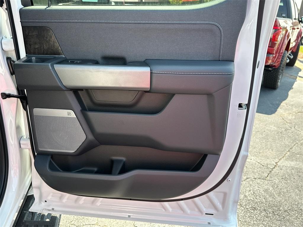 new 2025 Ford F-350 car, priced at $90,595