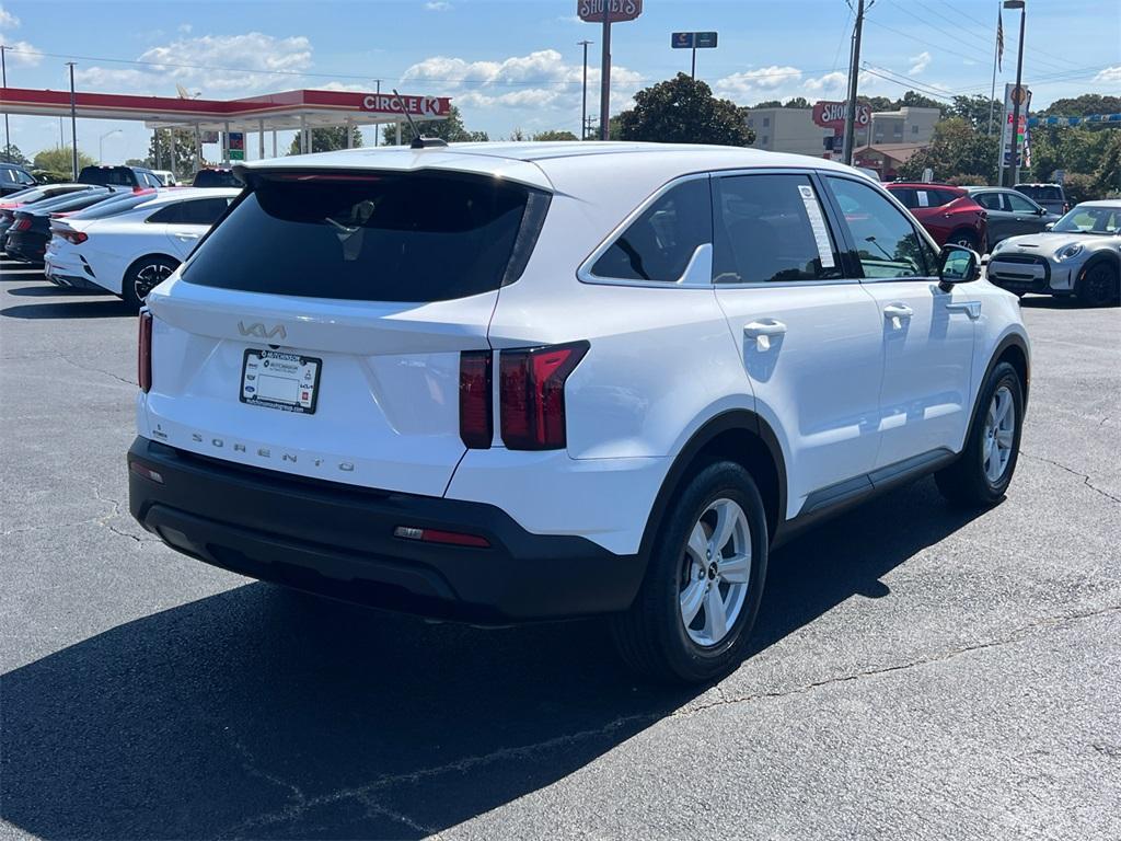 used 2022 Kia Sorento car, priced at $24,288