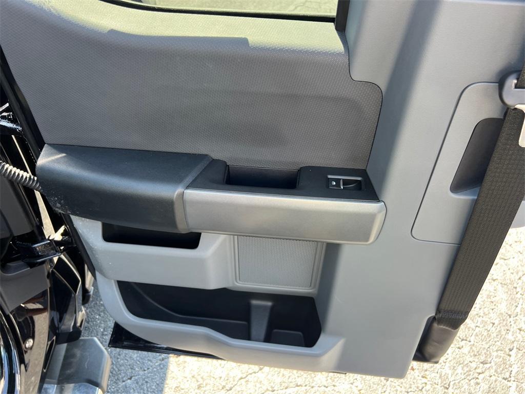 new 2025 Ford F-150 car, priced at $44,857