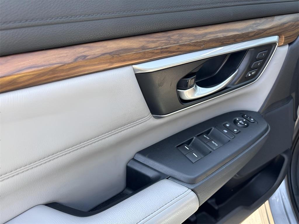 used 2019 Honda CR-V car, priced at $18,995