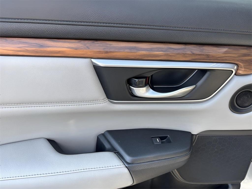 used 2019 Honda CR-V car, priced at $18,995