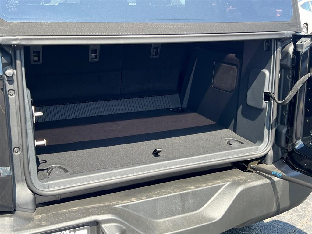 new 2025 Ford Bronco car, priced at $40,675