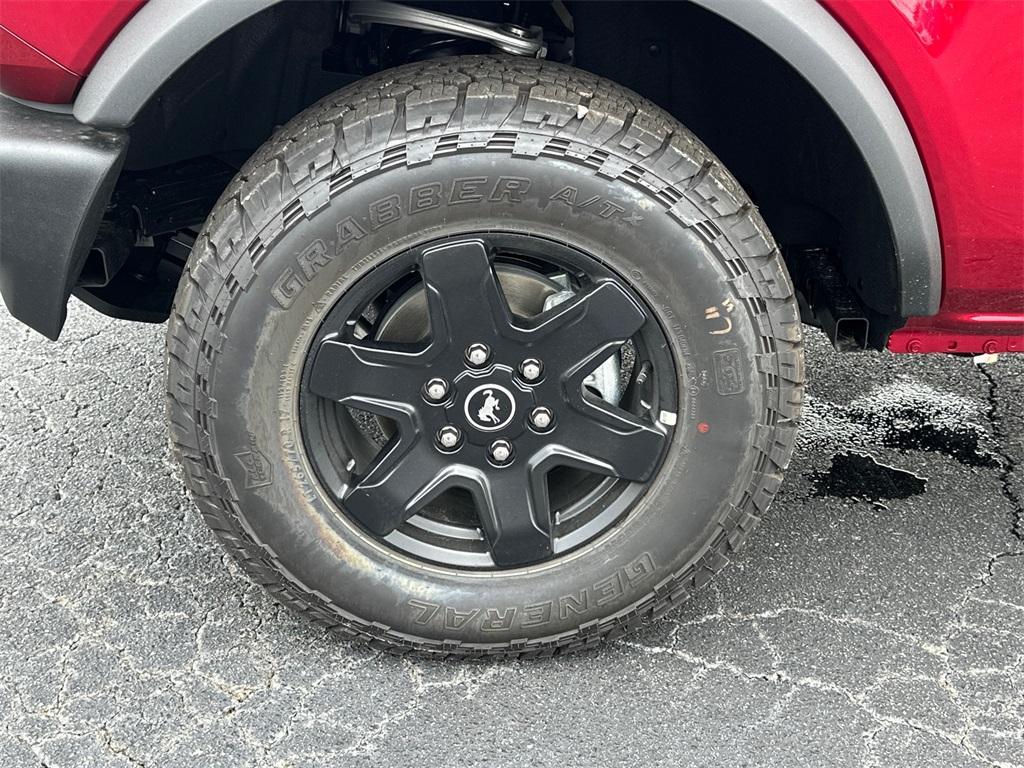 new 2025 Ford Bronco car, priced at $48,995